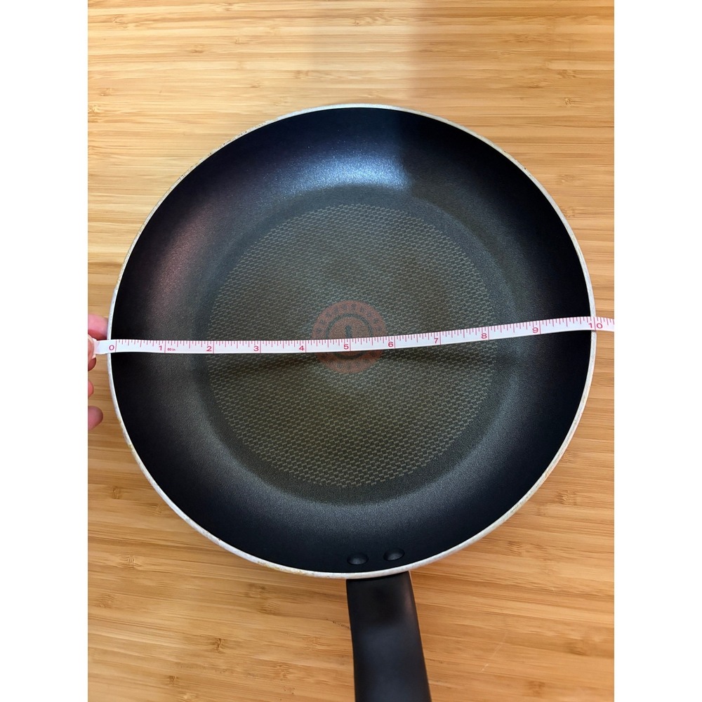 T-fal 10 Inch Nonstick Frying Pan Skillet Black Thermo-Spot Heat Indicator